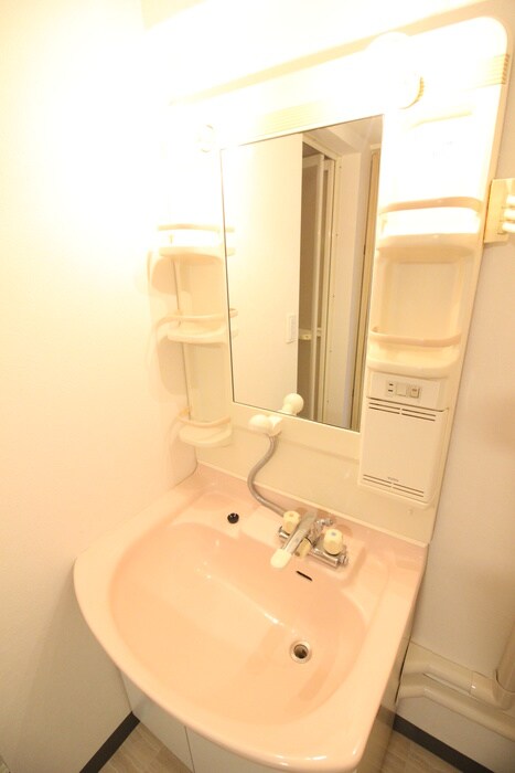 物件内観写真11　(洗面)