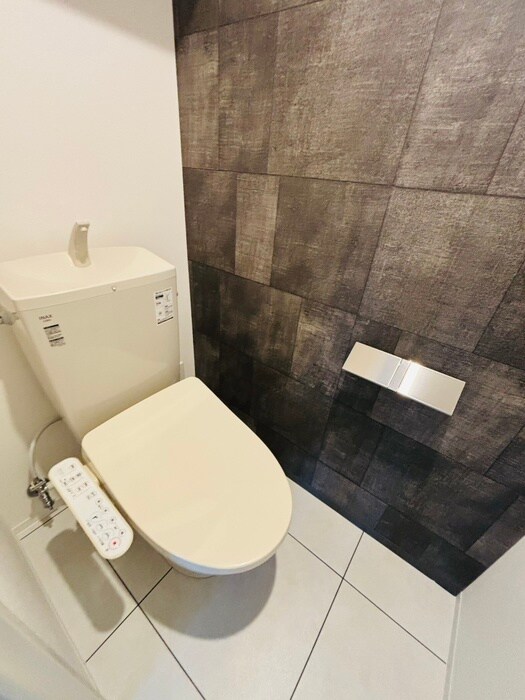 物件内観写真17　(トイレ)