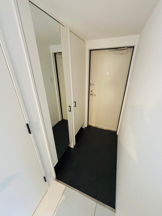 物件内観写真20　(玄関)