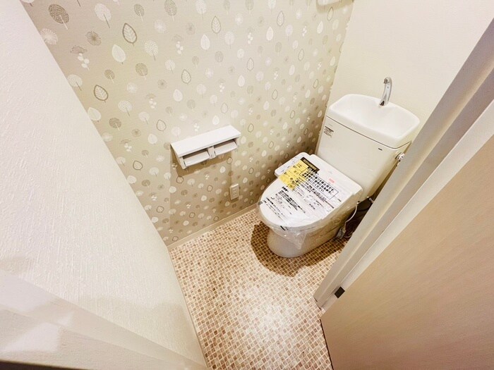 物件内観写真12　(トイレ)