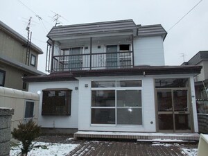 新川４－８石崎邸貸家外観写真