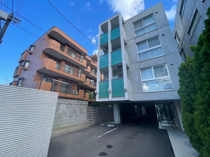 物件外観写真2　(外観写真)