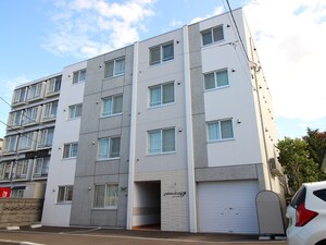 メゾンドネージュ外観写真