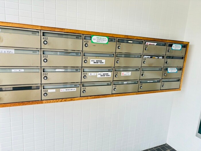 物件外観写真4　(建物設備)