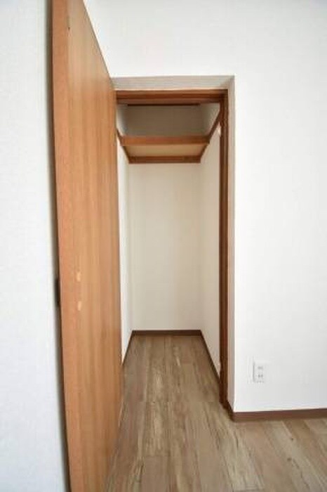 物件内観写真11　(収納)