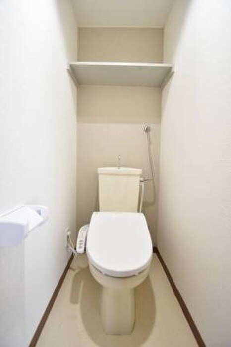 物件内観写真15　(トイレ)