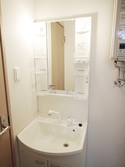 物件内観写真15　(洗面)