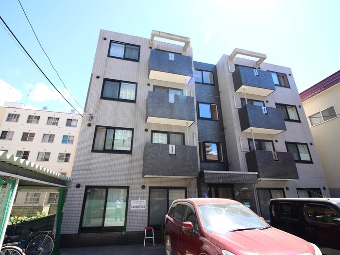 物件外観写真1　(外観写真)