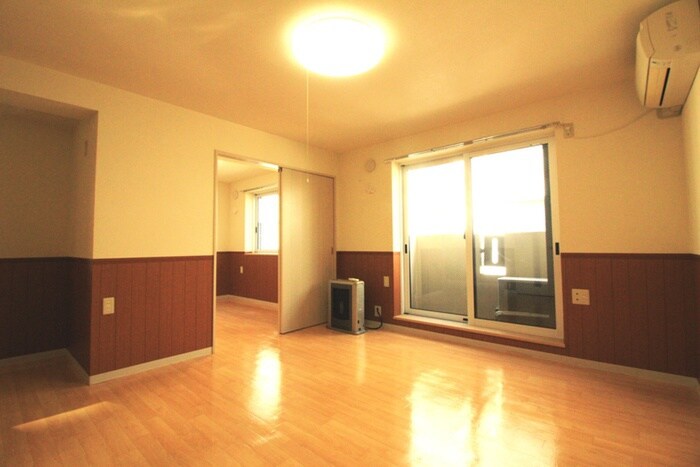 物件内観写真7　(居室)