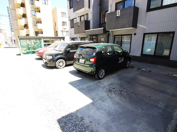 物件外観写真6　(外観写真)