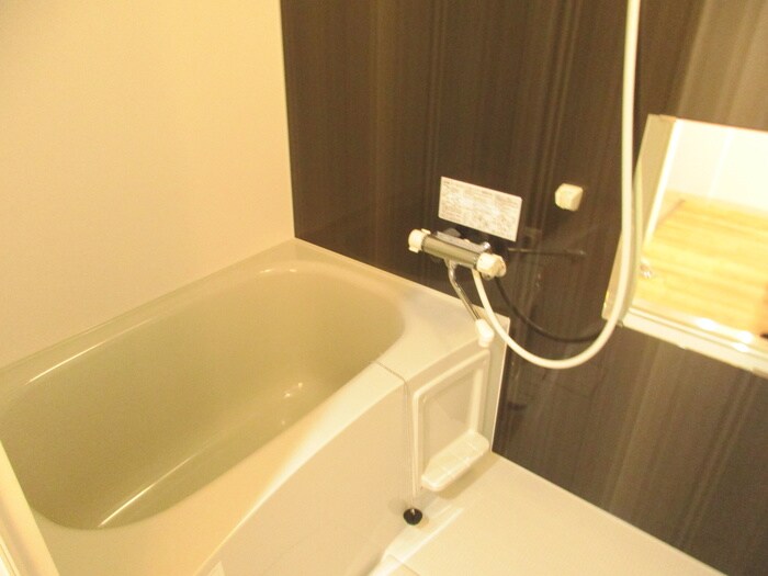 物件内観写真13　(バス／シャワールーム等)