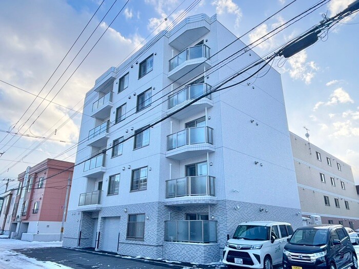 物件外観写真1　(外観写真)