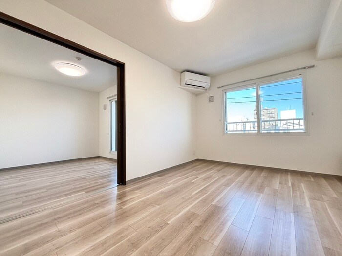 物件内観写真7　(居室)