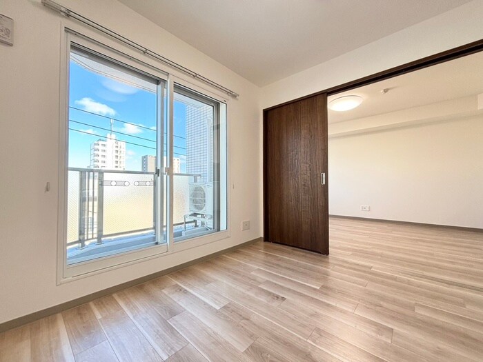 物件内観写真11　(居室)