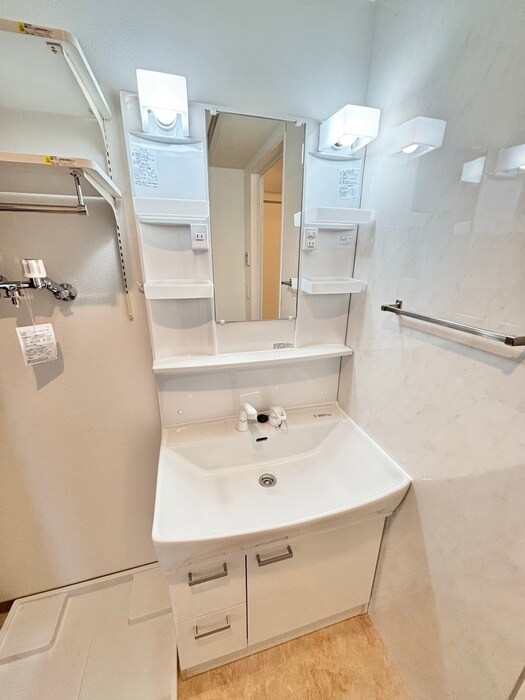 物件内観写真17　(洗面)