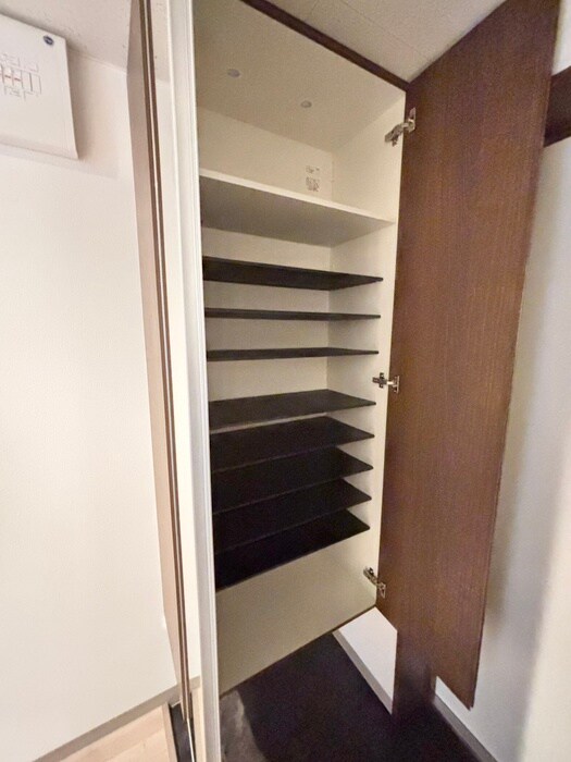 物件内観写真20　(靴箱)