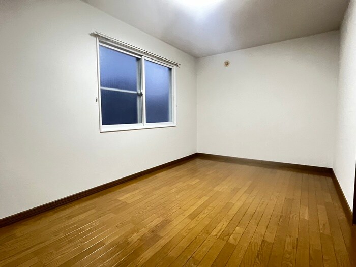 物件内観写真16　(居室)