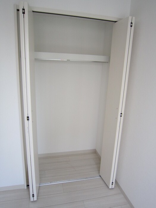 物件内観写真10　(収納)