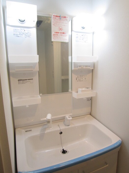 物件内観写真12　(洗面)