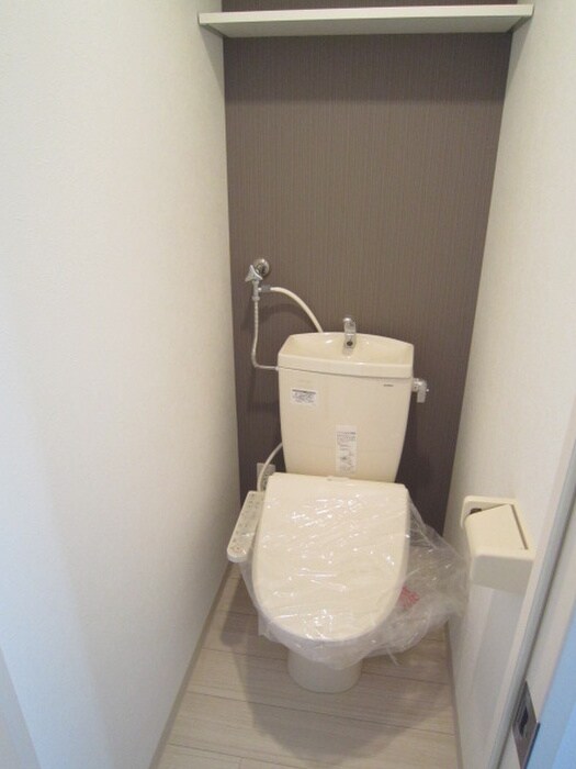 物件内観写真14　(トイレ)