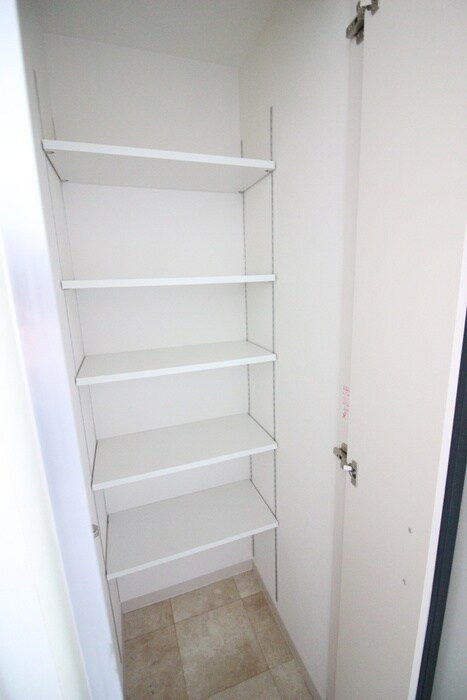 物件内観写真17　(靴箱)