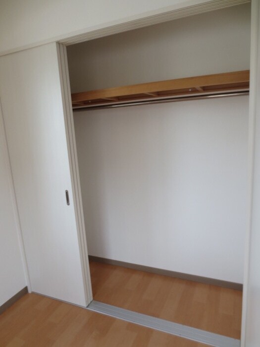 物件内観写真9　(収納)