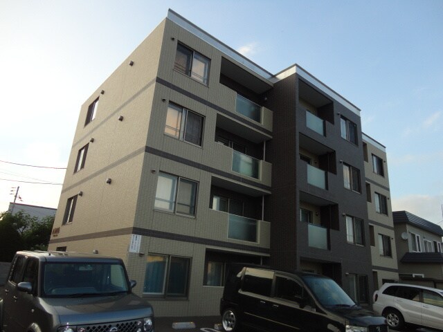 物件外観写真1　(外観写真)