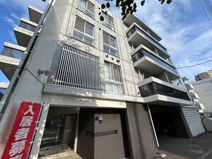 Bonheur　GAKUENMAE外観写真