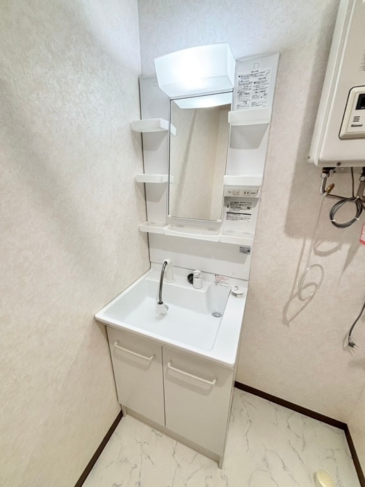 物件内観写真12　(洗面)