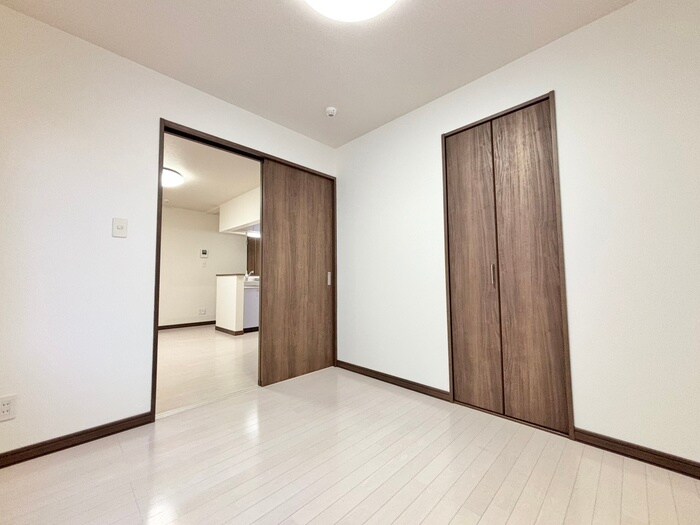 物件内観写真17　(居室)