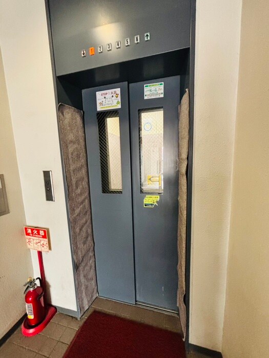 物件外観写真5　(建物設備)