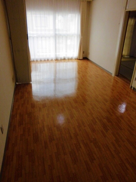 物件内観写真10　(居室)