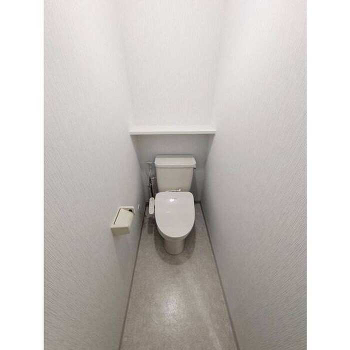 物件内観写真13　(トイレ)