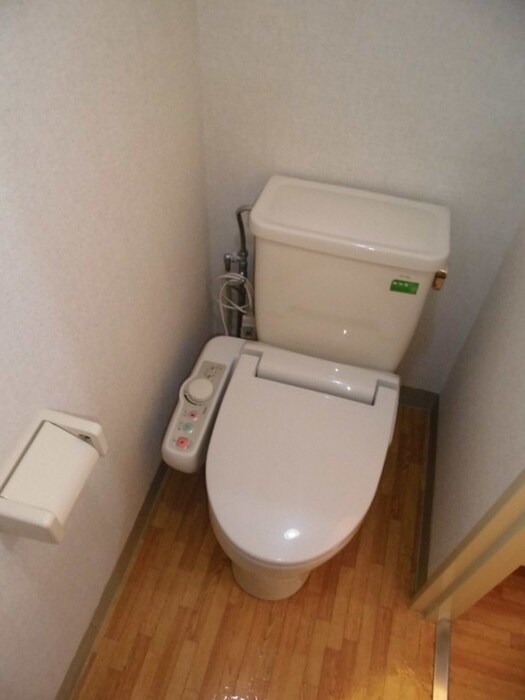 物件内観写真16　(トイレ)