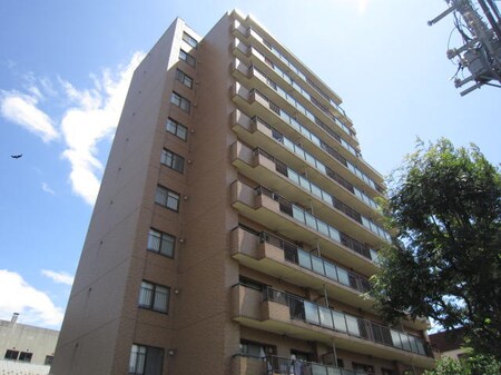 フロンティア南１１条外観写真