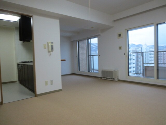 物件内観写真4　(居室)