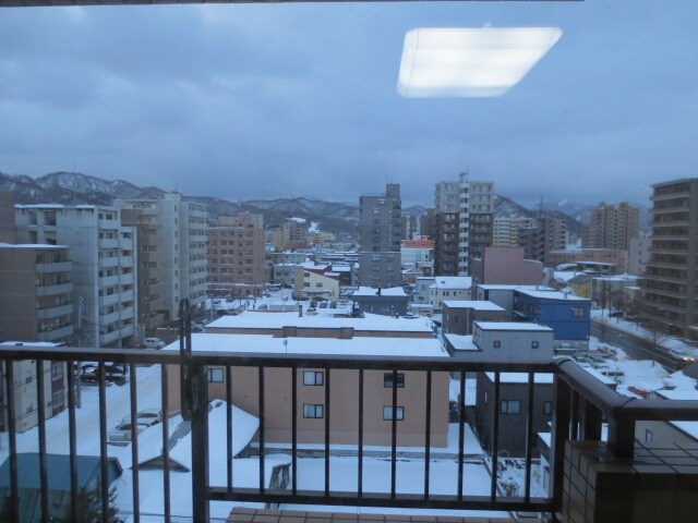 物件内観写真13　(室内からの展望)