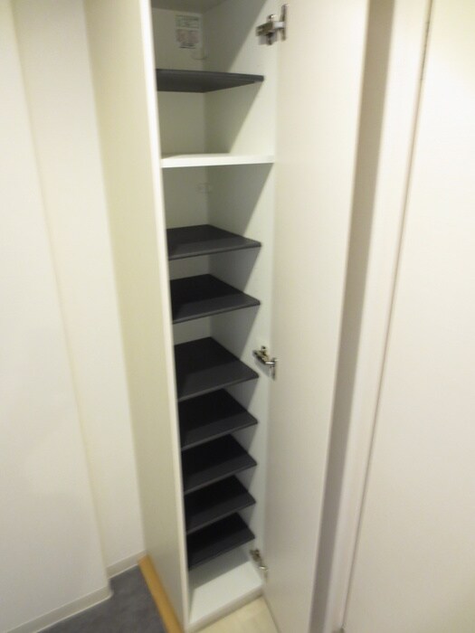 物件内観写真19　(靴箱)