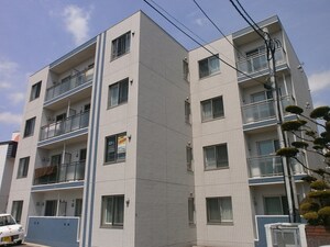 プリマヴェ－ラ外観写真