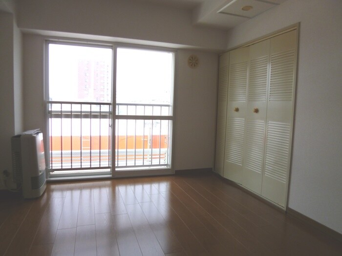 物件内観写真4　(居室)