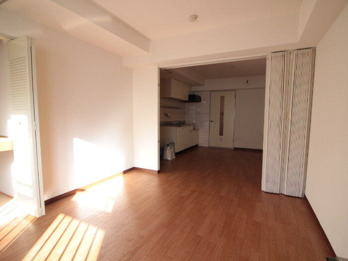 物件内観写真16　(居室)