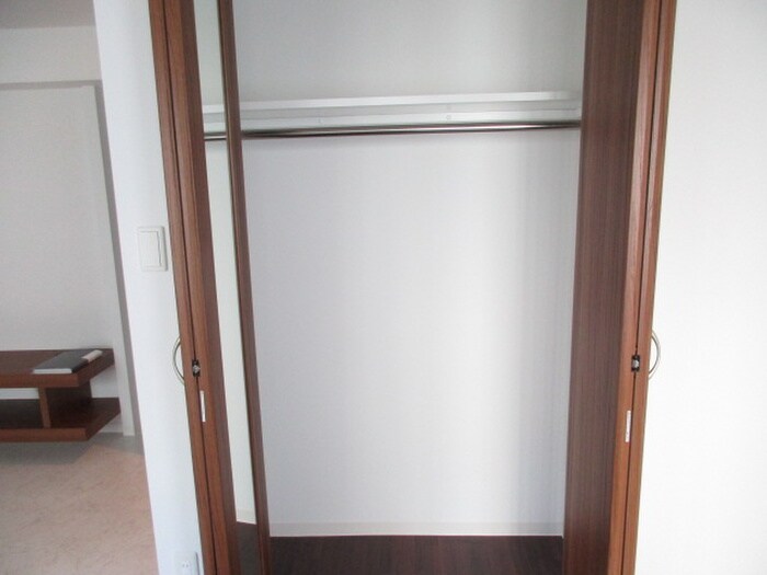 物件内観写真10　(収納)