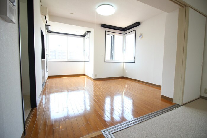 物件内観写真9　(居室)