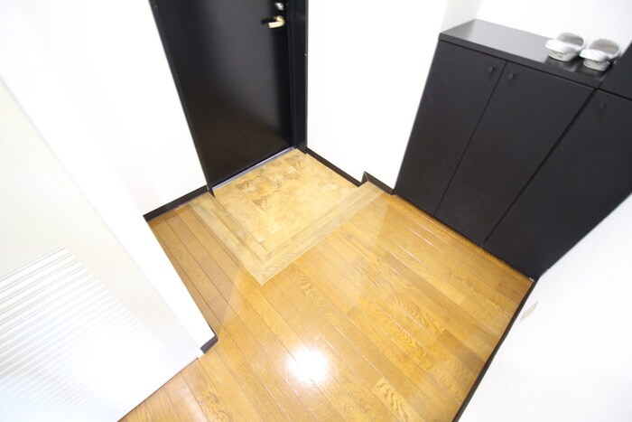 物件内観写真20　(玄関)