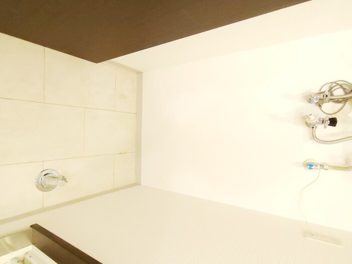 物件内観写真17　(洗濯機置場)