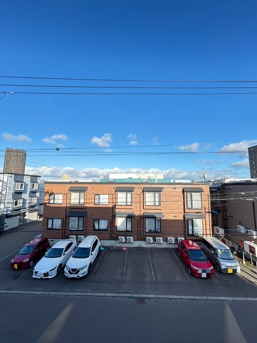 物件内観写真21　(室内からの展望)