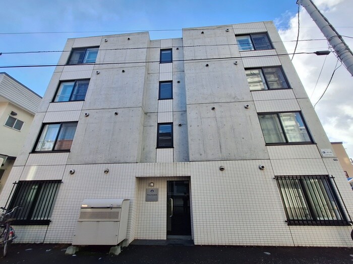 物件外観写真3　(外観写真)