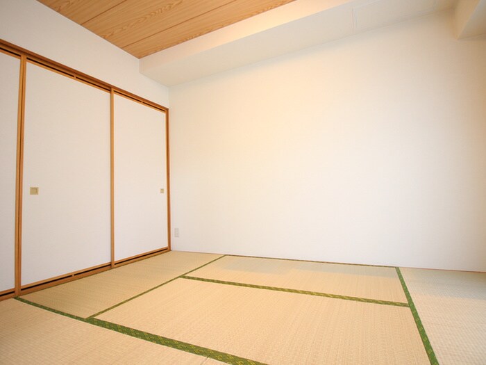 物件内観写真16　(居室)