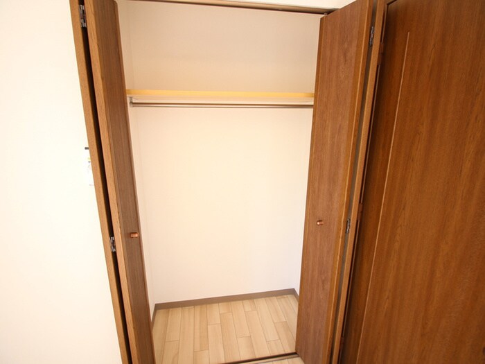 物件内観写真22　(収納)