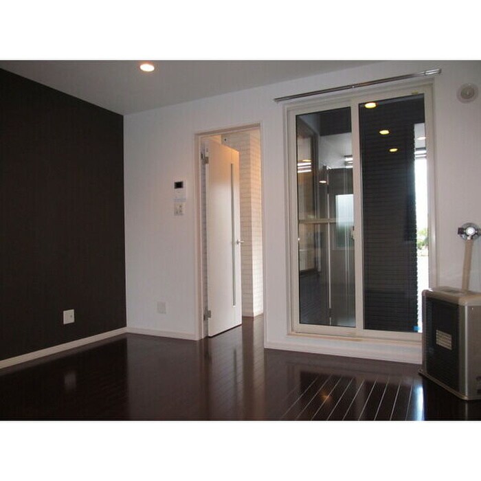 物件内観写真6　(居室)